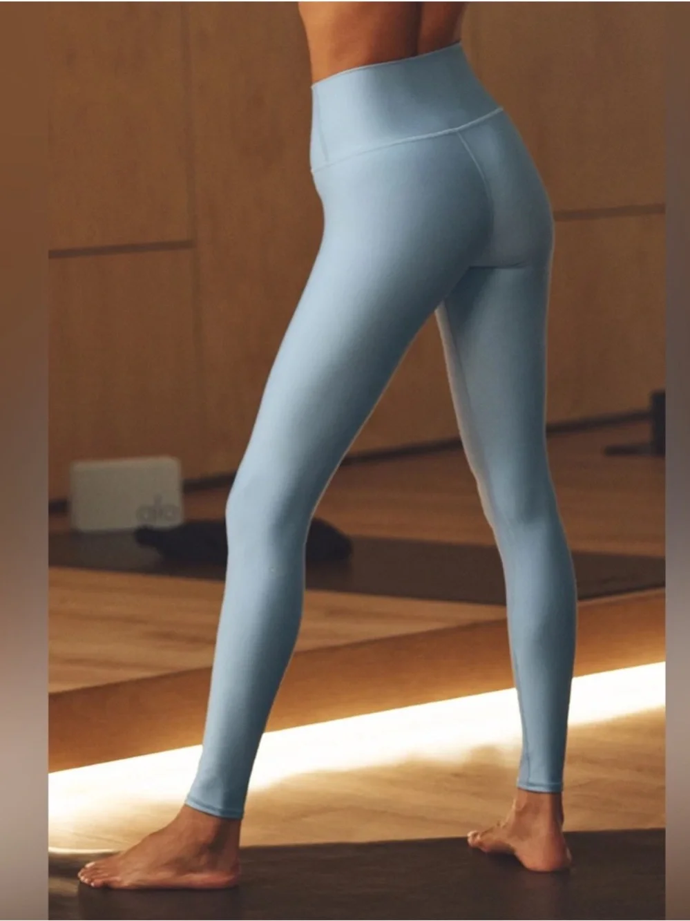 Alo Yoga 7/8 High Waist Airlift Legging - Celestial Blue Large NWT
